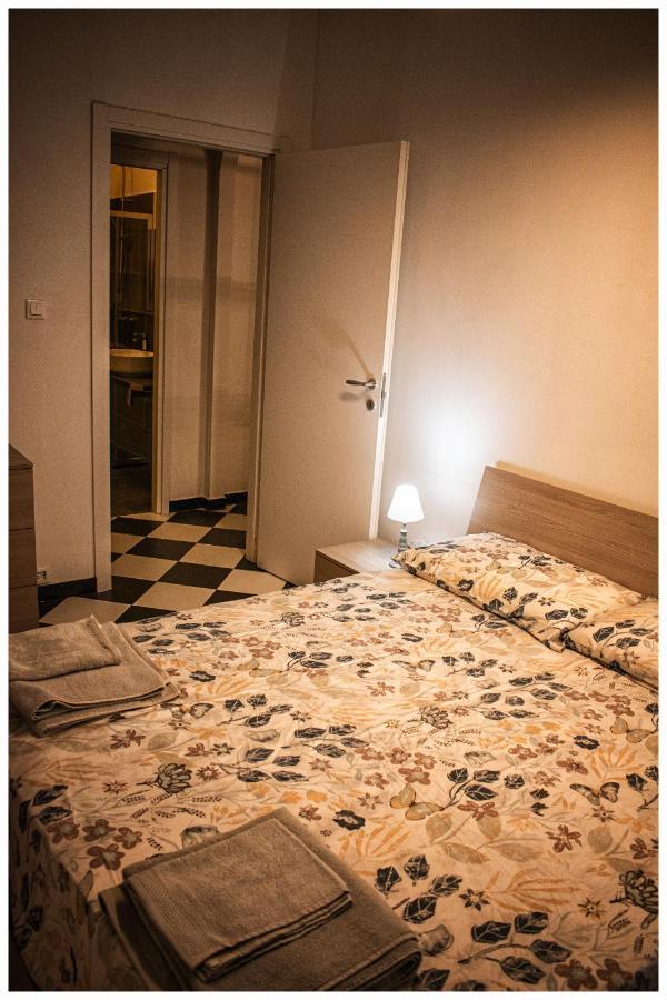 Tra Mare E Centro Apartman Genova Kültér fotó